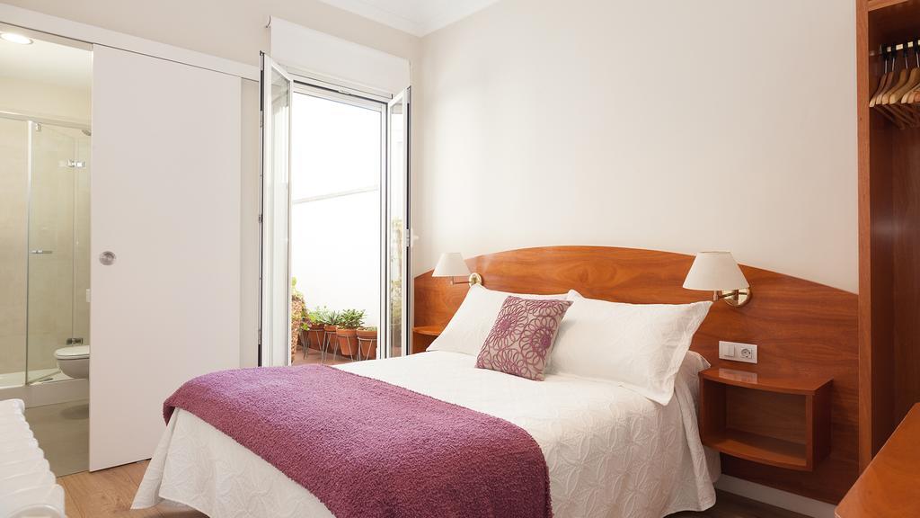 Hostal Oliva Barcelona Eksteriør bilde